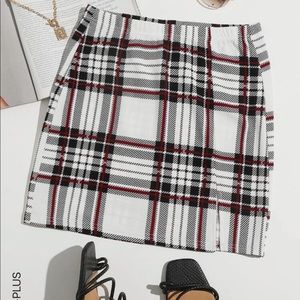 Plaid mini skirt